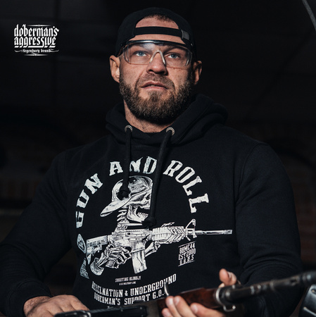 BLUZA KANGURKA GUN AND ROLL