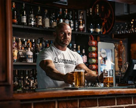 Bluza klasyczna Dobermans Gothic