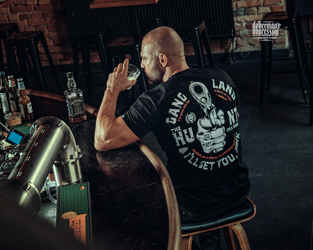 MEN’S T-SHIRT GANGLAND THE HUNT FOR A TRAITOR